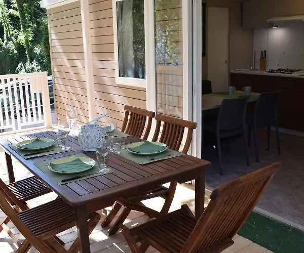 Monte Κάμπινγκ